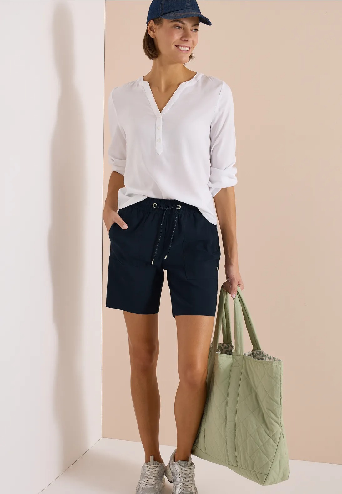 NOS Chelsea Shorts Summerstretch - Blue - Cecil