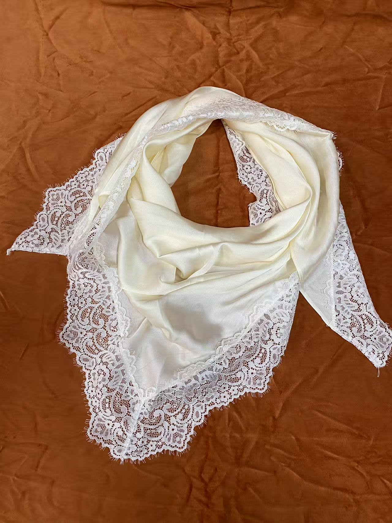 Louise Lace Scarf Offwhite