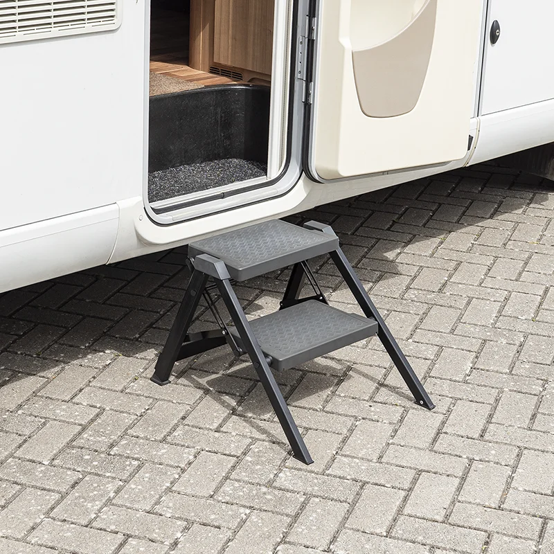 Folding step ladder in aluminum black