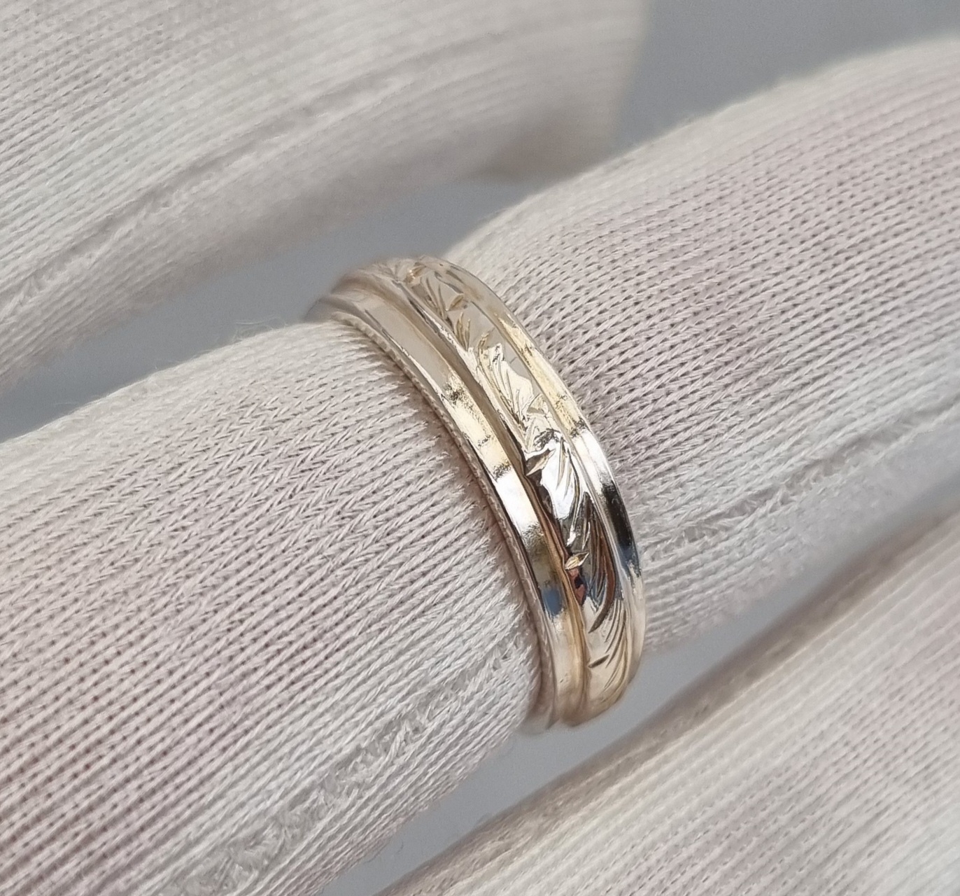 Dekorerad ring med platta stl 18 - 4