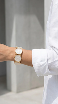 BOW19 Ava Pearl Elastic Bracelet White