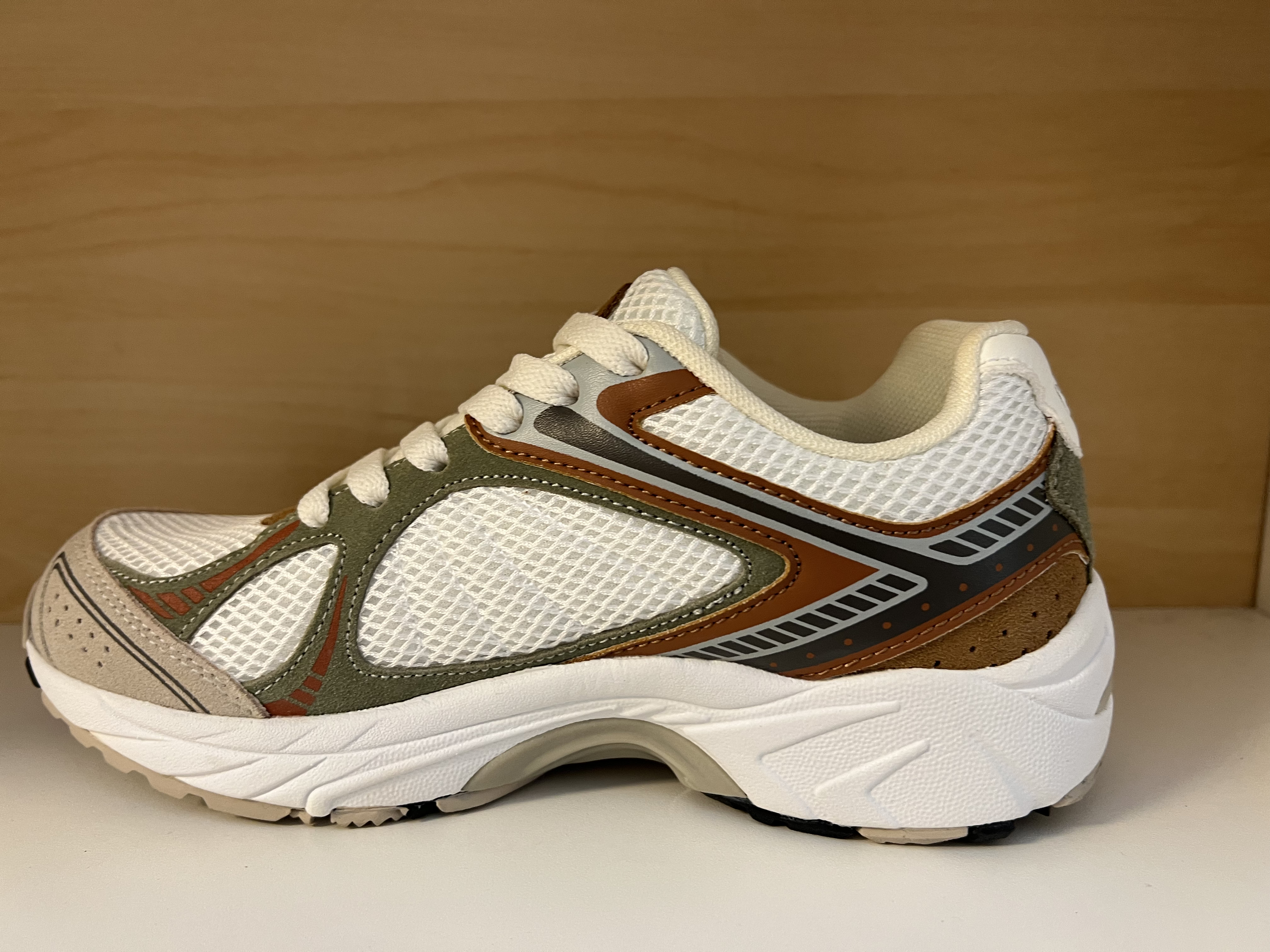 Scholls fritidssko Khaki/beige/vit. Biomecanicks fotriktig sula. - 4