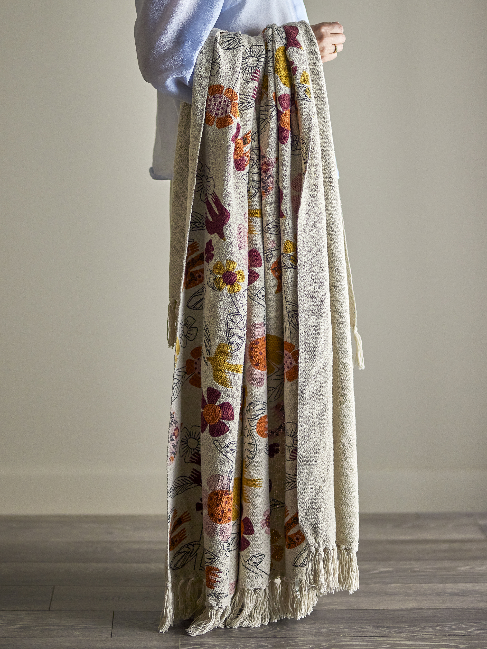 Bloomingville Vivielle Pläd Multifärgad 160x130 cm - 4