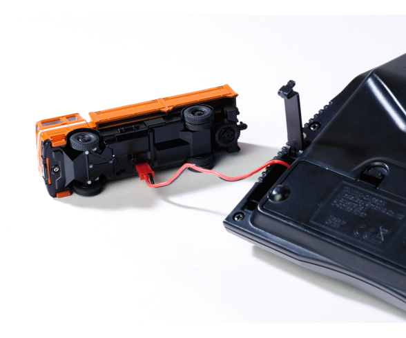 MB 1620 flaklastbil med släp, 1:87 RC 2.4GHz - 2