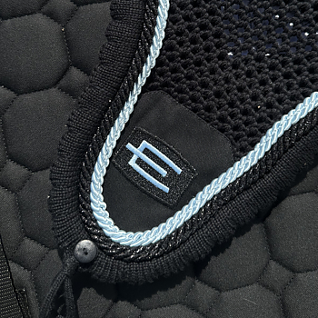 EQUILINE LÅNG HUVA MED E-LOGGA E73 BLACK GL.BLACK-LIGHTBLUE 