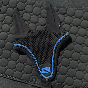 EQUILINE LÅNG HUVA MED E-LOGGA BLACK GL.BLACK-ROYALBLUE 