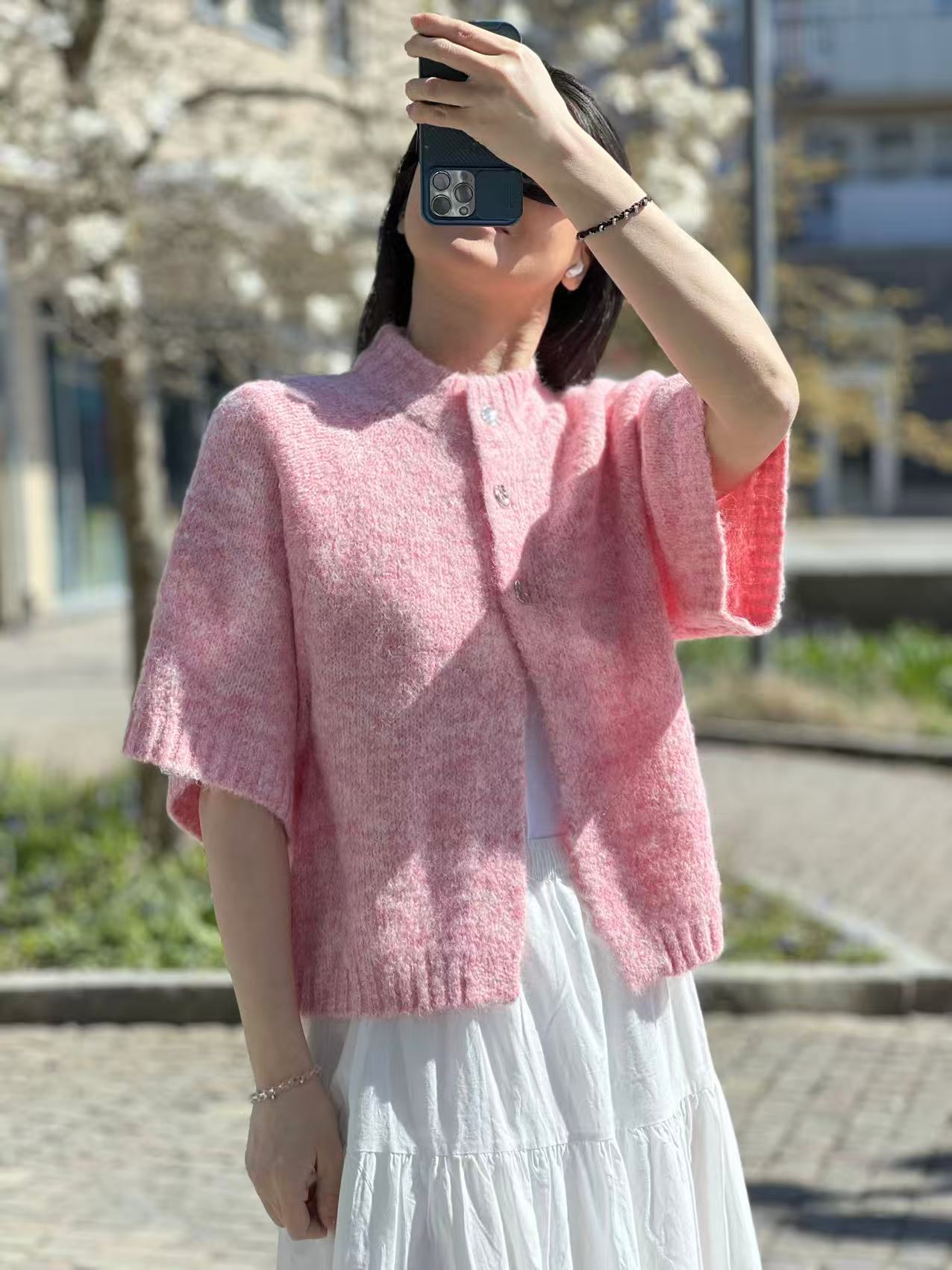 Neo Noir Benuta Fluffy Knit Cardigan Pink - 4