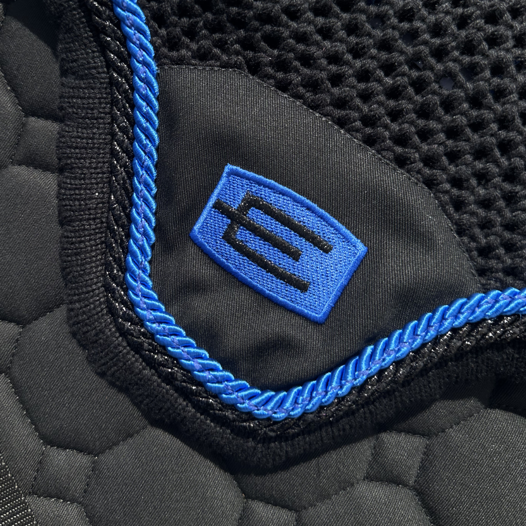 EQUILINE HUVA MED E-LOGGA E32 BLACK GL.BLACK-ROYALBLUE - 2