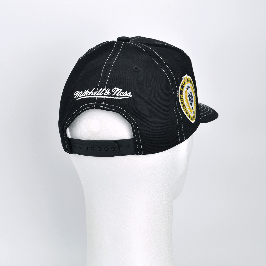 Mitchell & Ness - M&N Baseline Pro Crown Fit Black - 3