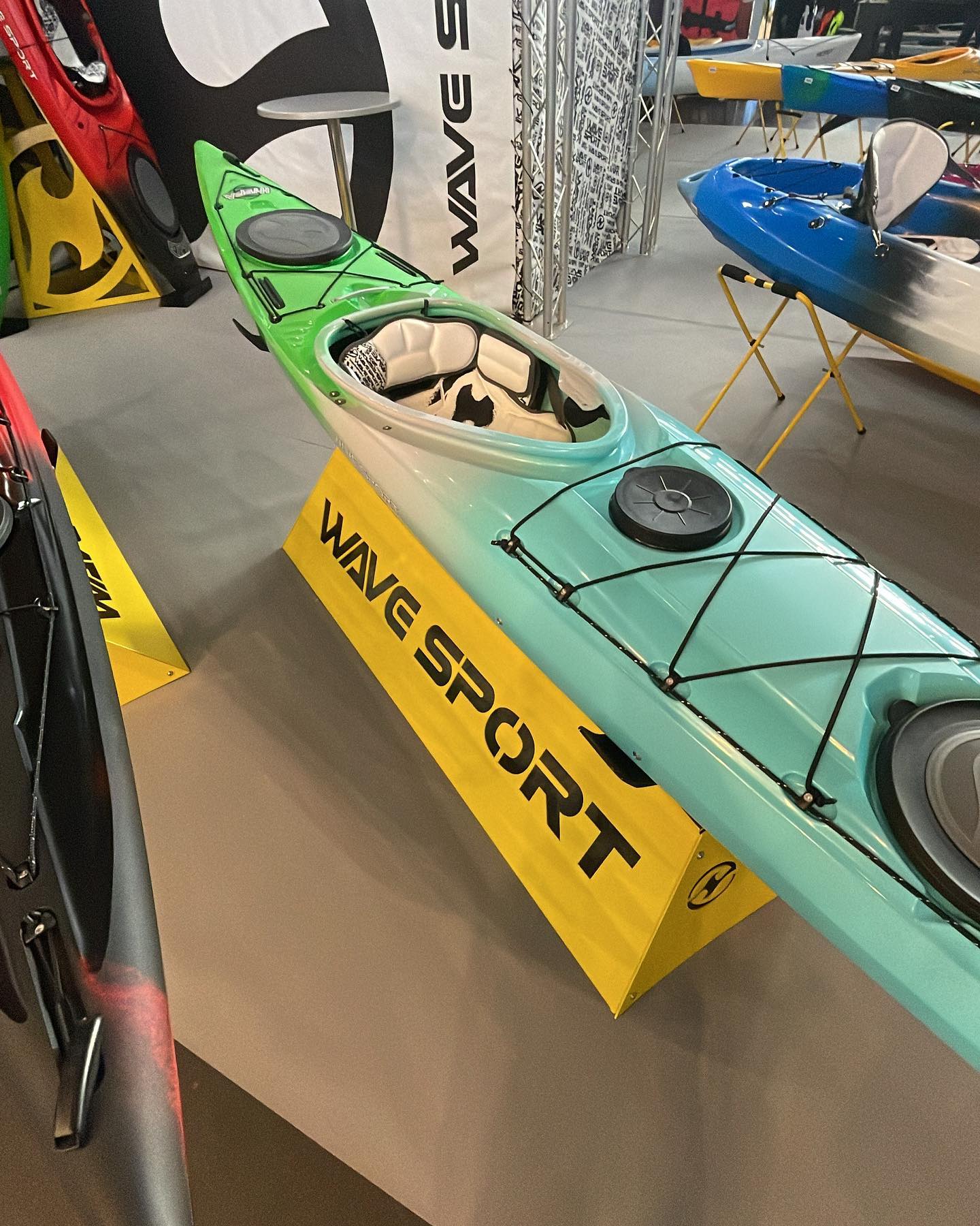 Wave Sport Hydra 145 – touringkajaken för komfort, kontroll och äventyr