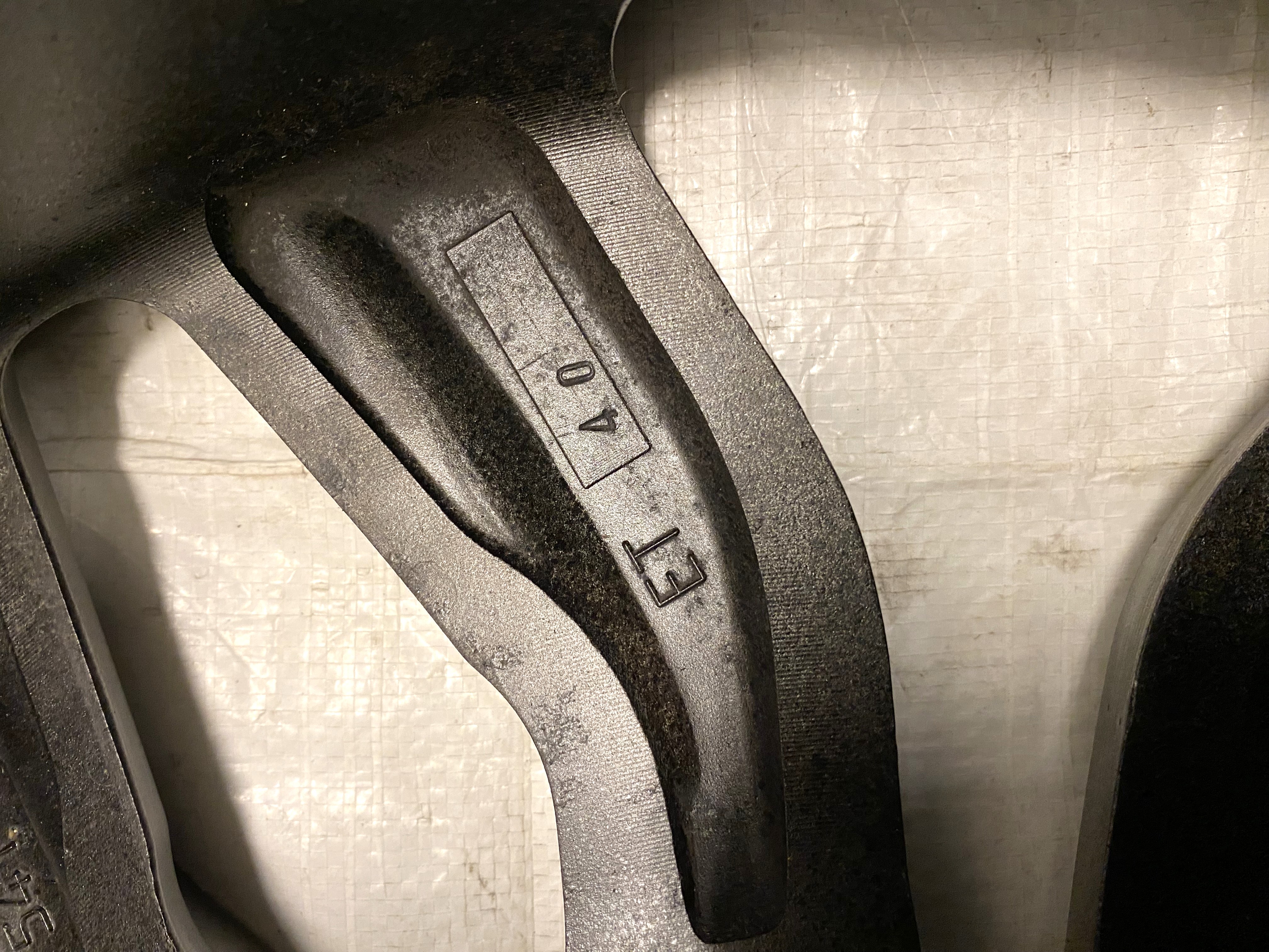 BEGAGNAT | 4 st | 20" ALUFÄLGAR Original 541 BMW | 2 st 5x120 9.5x20 ET40 74.1 + 2 st 5x120 10.5x20 ET30 74.1 - Renoveringsobjekt - 17