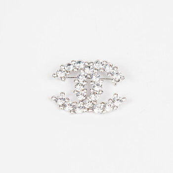 Brosch CC silver/strass