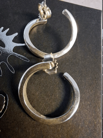 Örhänge Ring med tvist, Silver från Jokkmokk, Handgjort nickelfritt