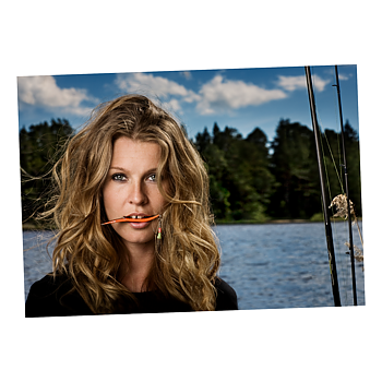 PERNILLA ANDERSSON - SIGNERAT IDOLKORT (A4)