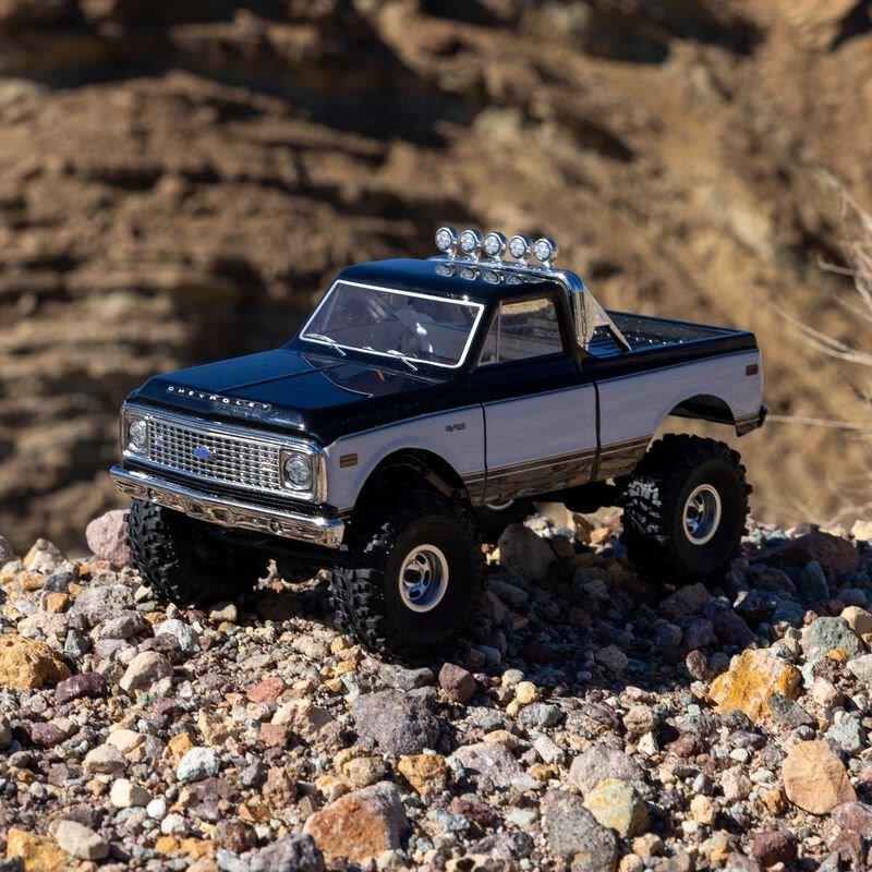 1/24 Axial SCX24 1967-1972 Chevrolet C10 Black - 4