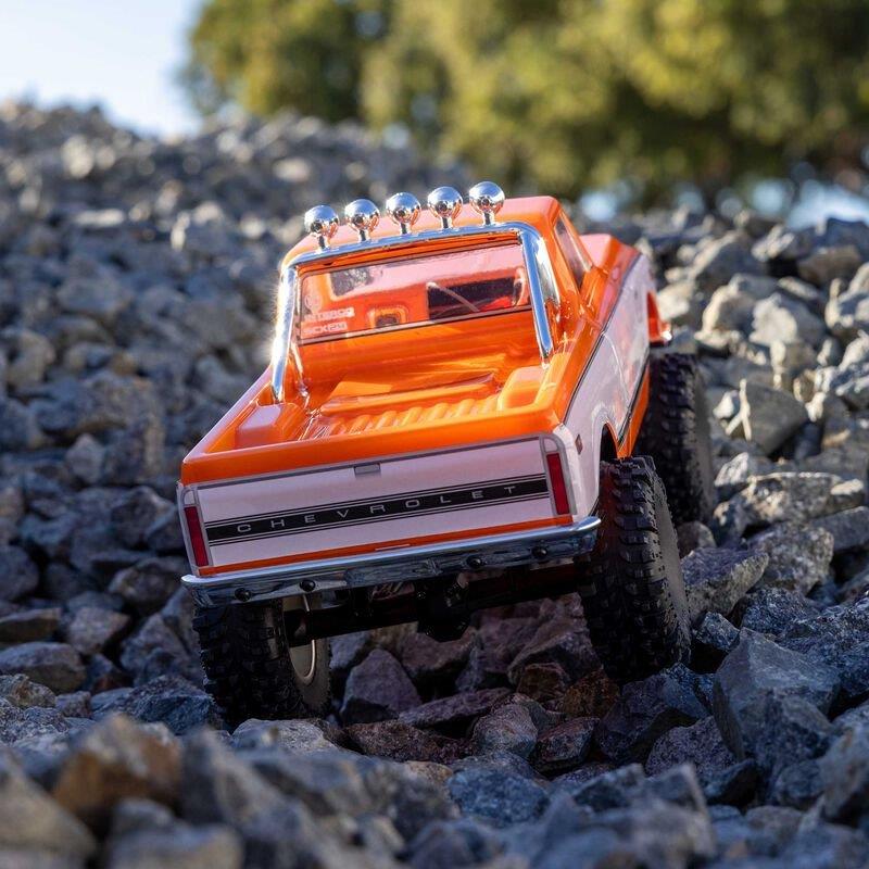 1/24 Axial SCX24 1967-1972 Chevrolet C10 Orange - 6