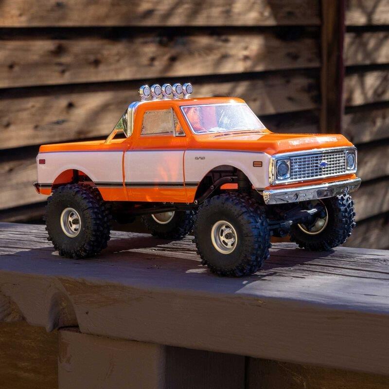 1/24 Axial SCX24 1967-1972 Chevrolet C10 Orange - 3