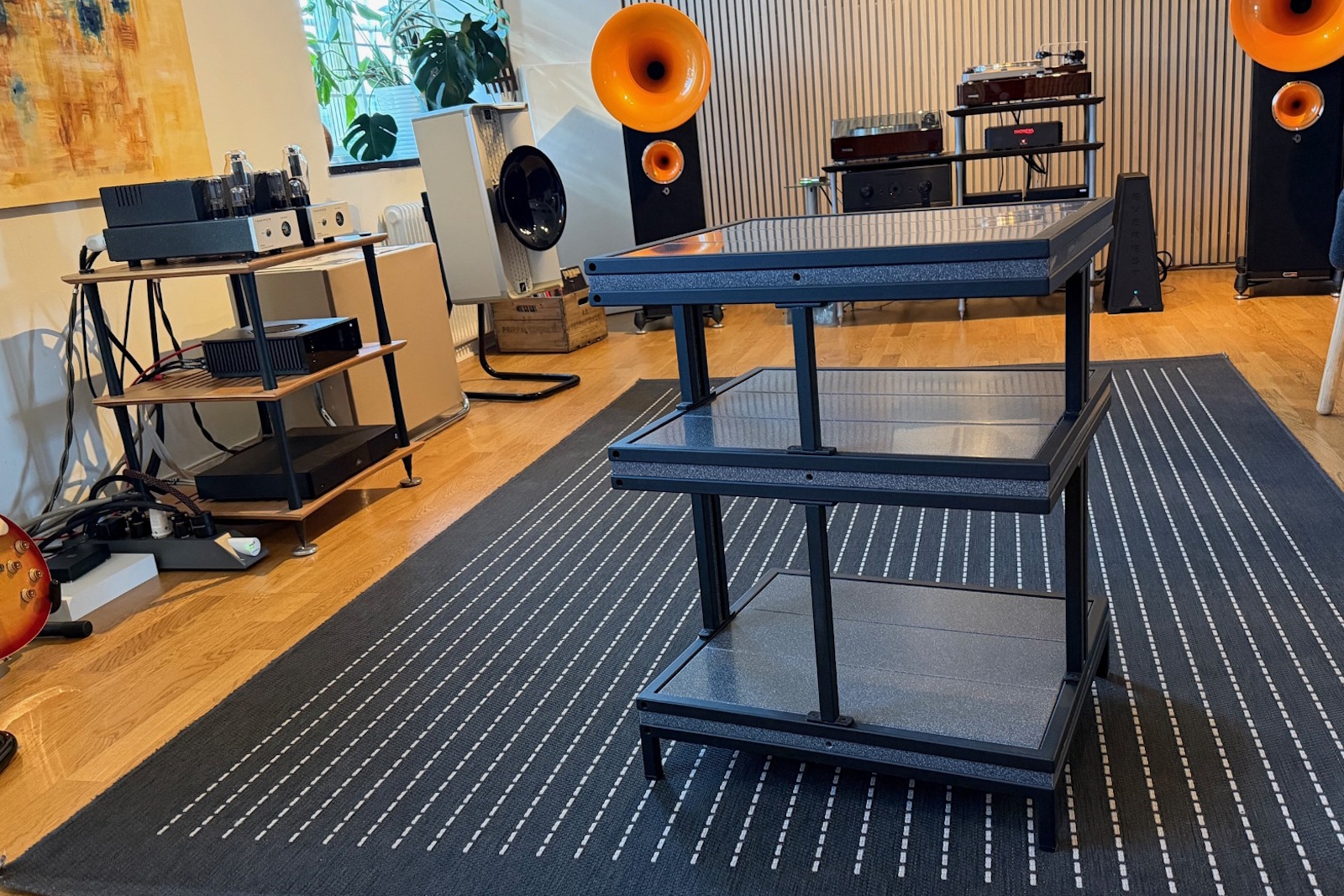 Solid Tech - Begagnad hifibänk - 2
