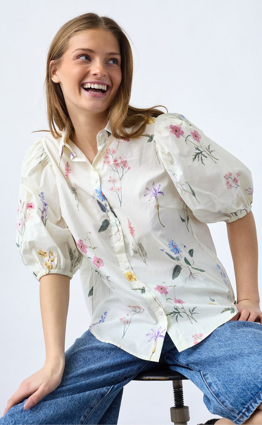 Ella shirt light wild flower