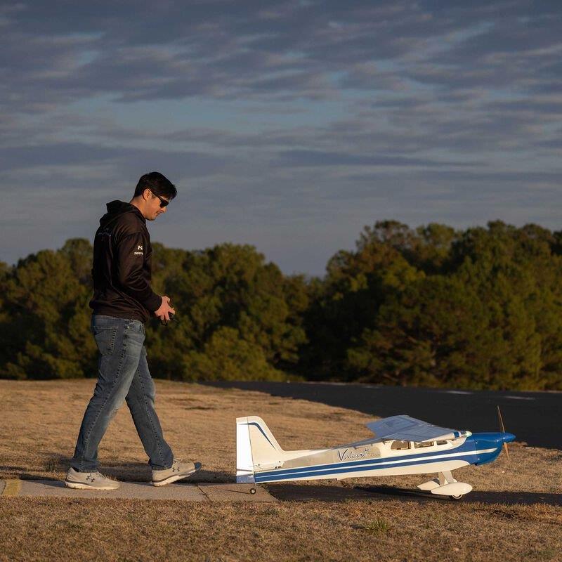 Hangar 9 Valiant 20cc EP PNP, 86.5inch - 16