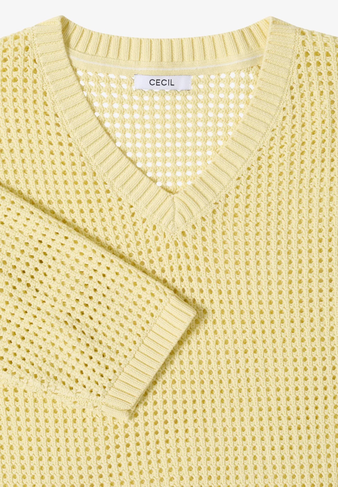 TOS Crochet V-neck - Light Buttermilk Yellow - Cecil - 5