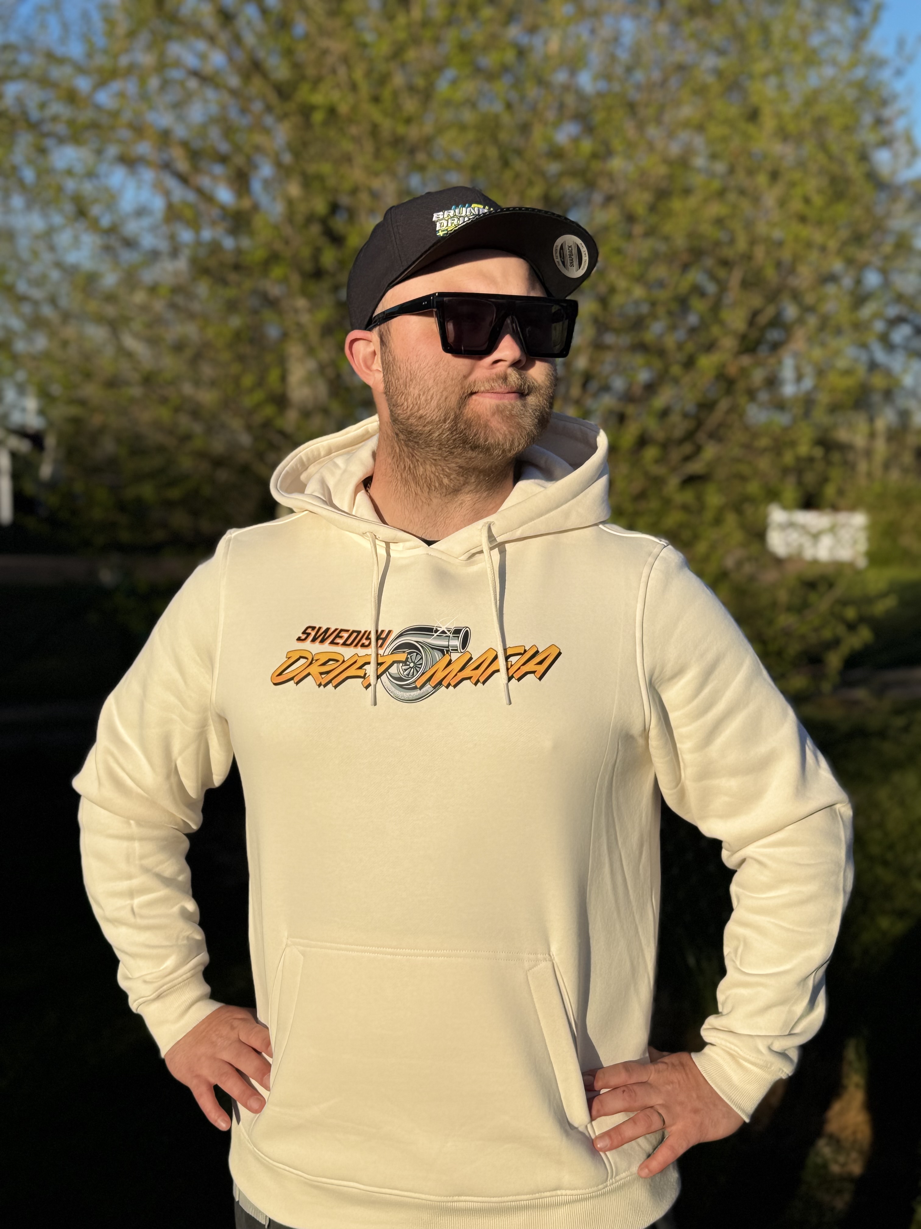 Swedish drift mafia hoodie sand färg 