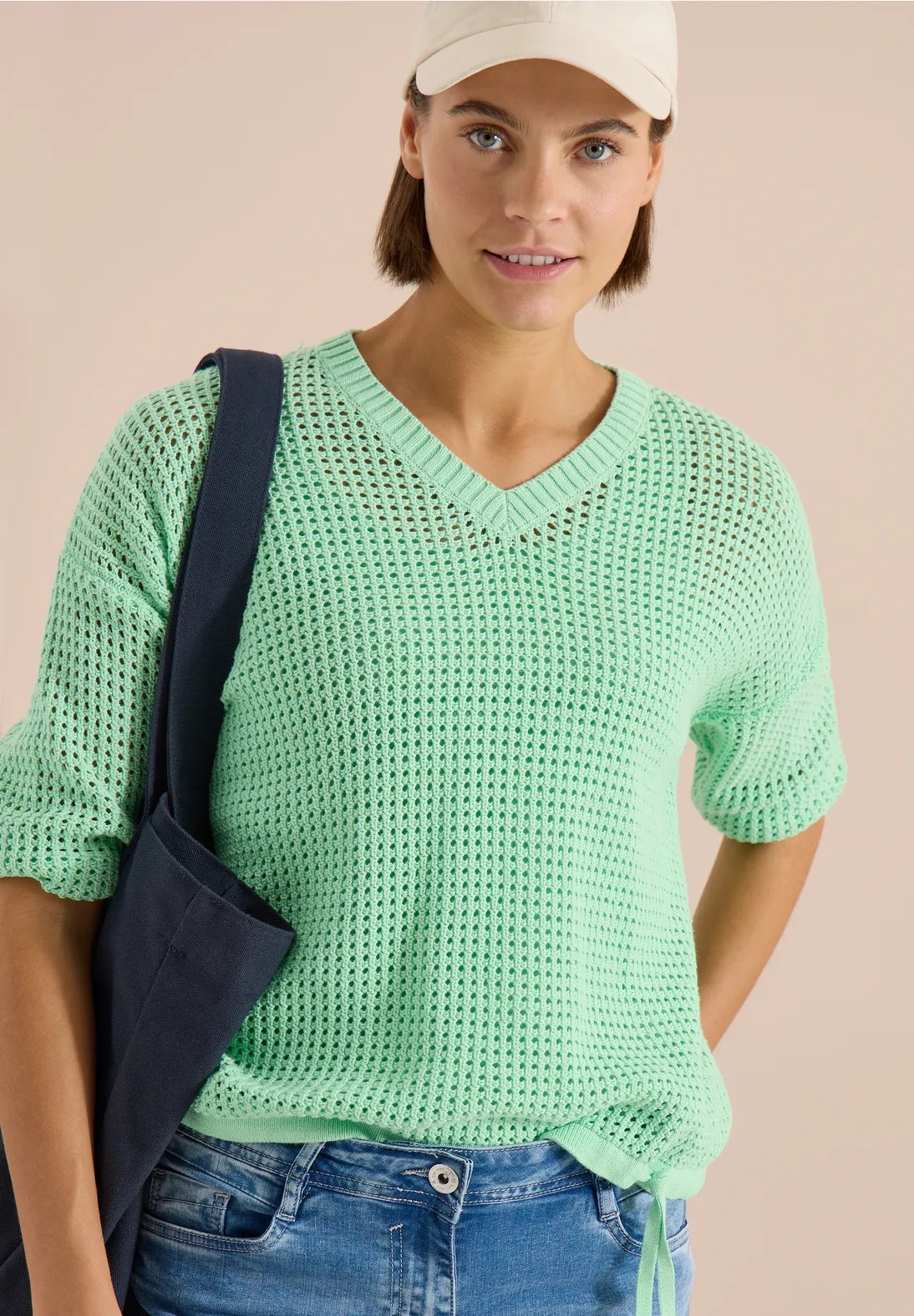 TOS Crochet V-neck - Juicy Lime - Cecil