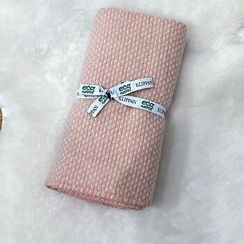 Ullpläd Domino Rosa för barn och baby i 100% Ull