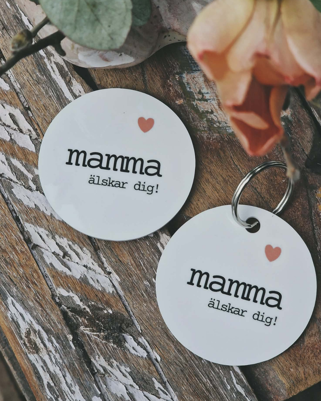 Nyckelring – Mamma älskar dig (stor, väskdekoration)