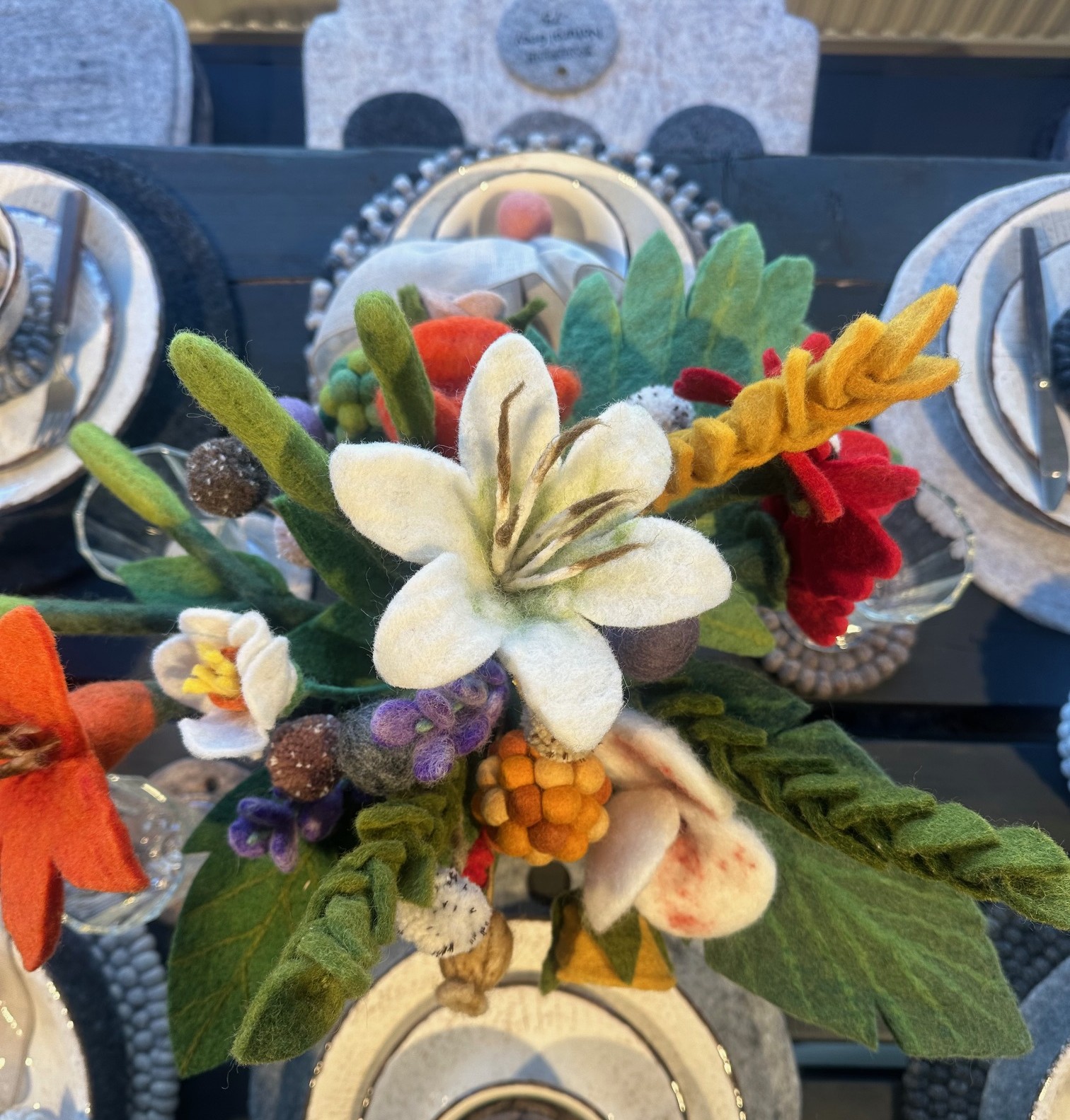 Largest flower arrangement with vase - 3
