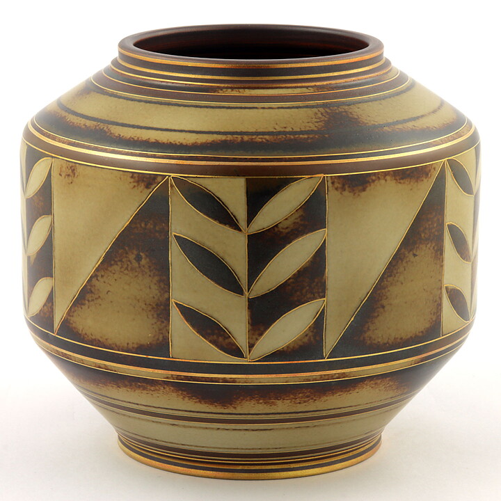 Gunnar Nylund (Flambé 1932) Art Deco Vase with Golden Decor 14 cm