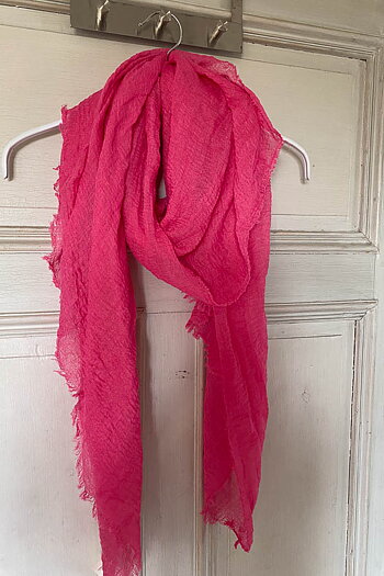 Soulful Fashion by l8sfashion - Scarf Fuchsia