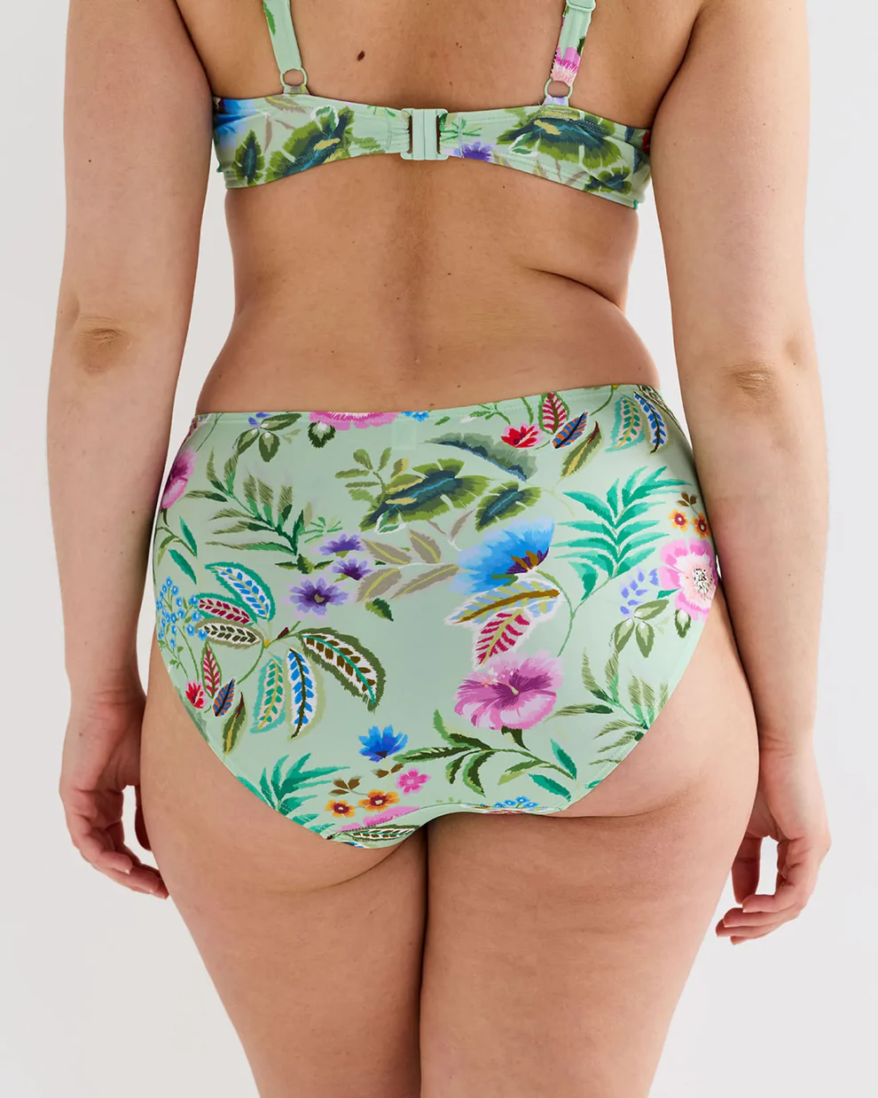 TROFÉ - CANNES BIKINI - 3