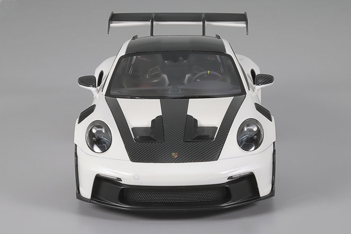 Tamiya 24370 1/24 Porsche 911 GT3 RS (992) - 10