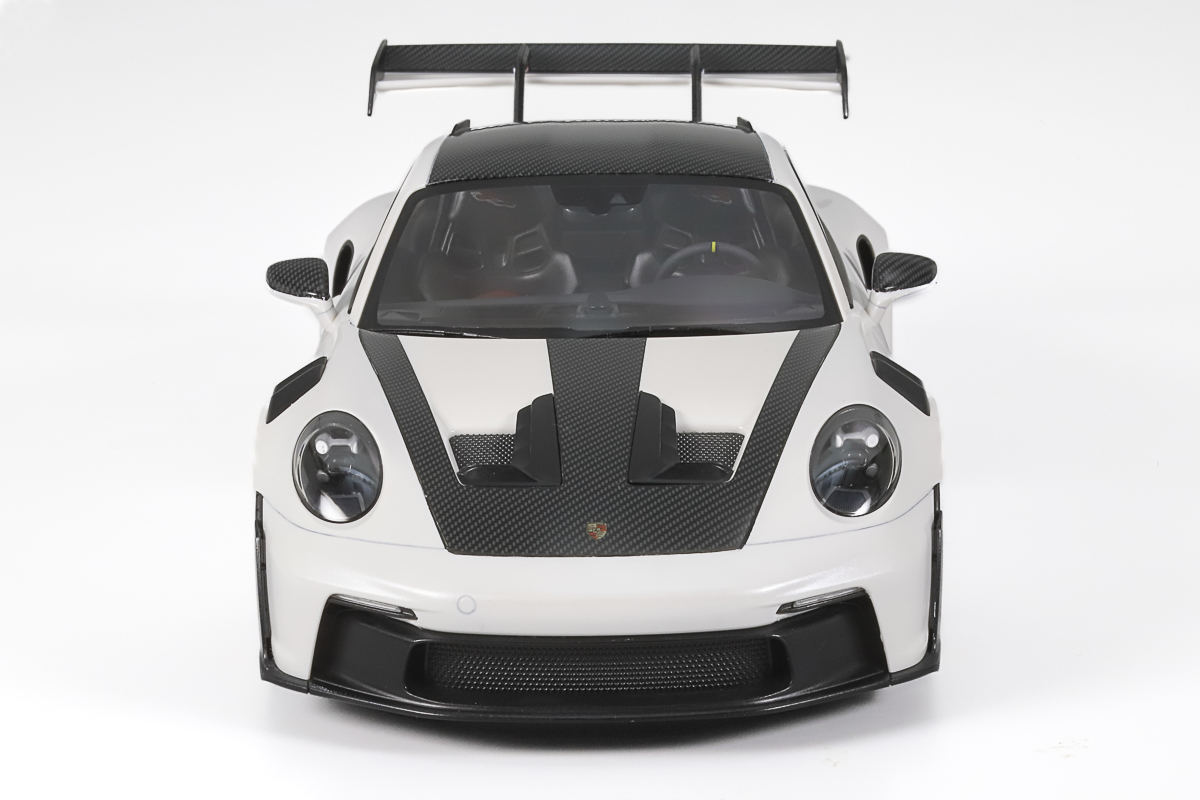 Tamiya 24370 1/24 Porsche 911 GT3 RS (992) - 3
