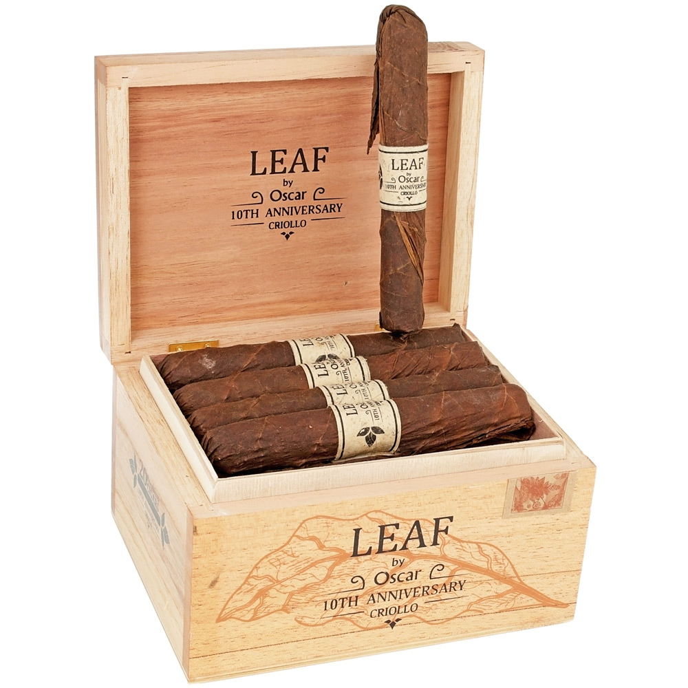 Leaf by Oscar 10th Anniversary Criollo Toro