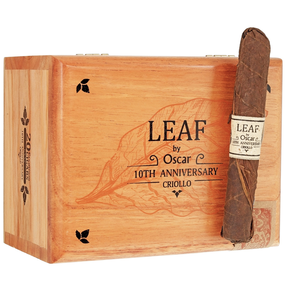 Leaf by Oscar 10th Anniversary Criollo Toro - 2