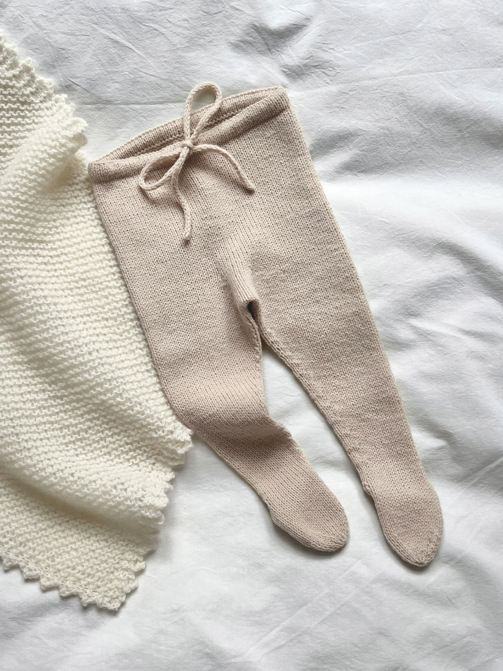 Indiblomst Elisenberg Tights (28 m st 3)