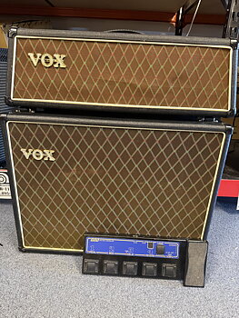 Vox AD60VTH + V212B och footswitch