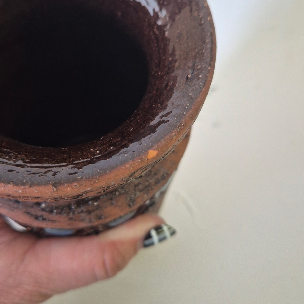 vintage VAS, brun grov lera med blått mönster, Bromma keramik, h 18,5 cm  - 6