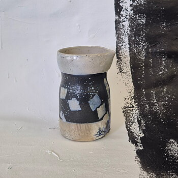 vintage VAS/KANNA, beige-blått mönster, unik, h 15,2 cm 