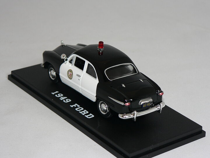 Ford  1949 Police  1:43  Greenlight