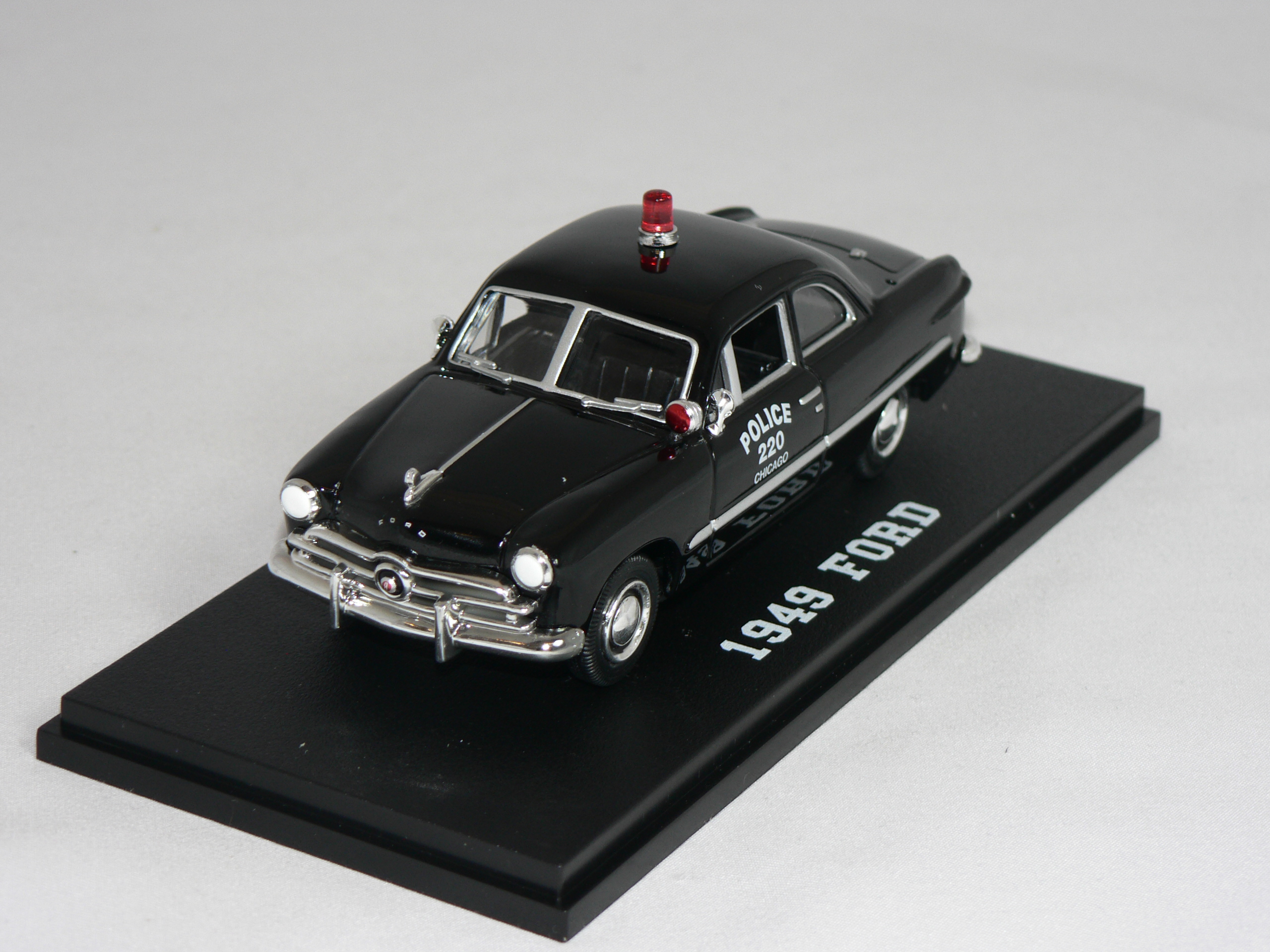 Ford  1949 Police  1:43  Greenlight