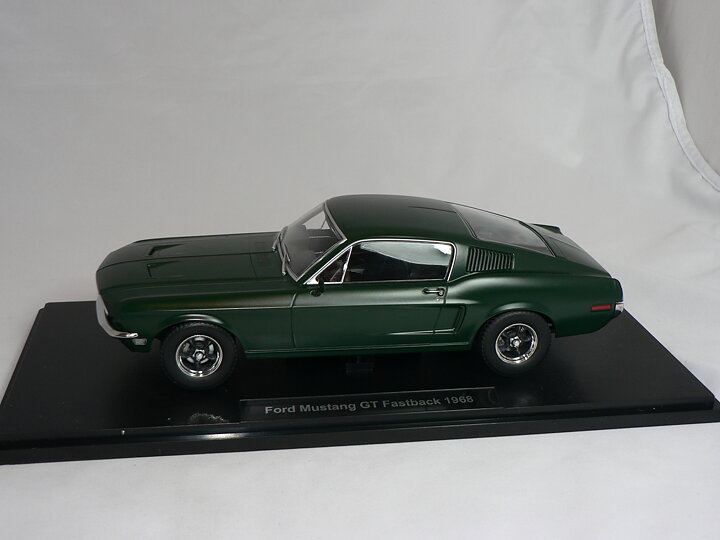 Ford Mustang   GT  Fastback 1968   1:18  KK-Skale  
