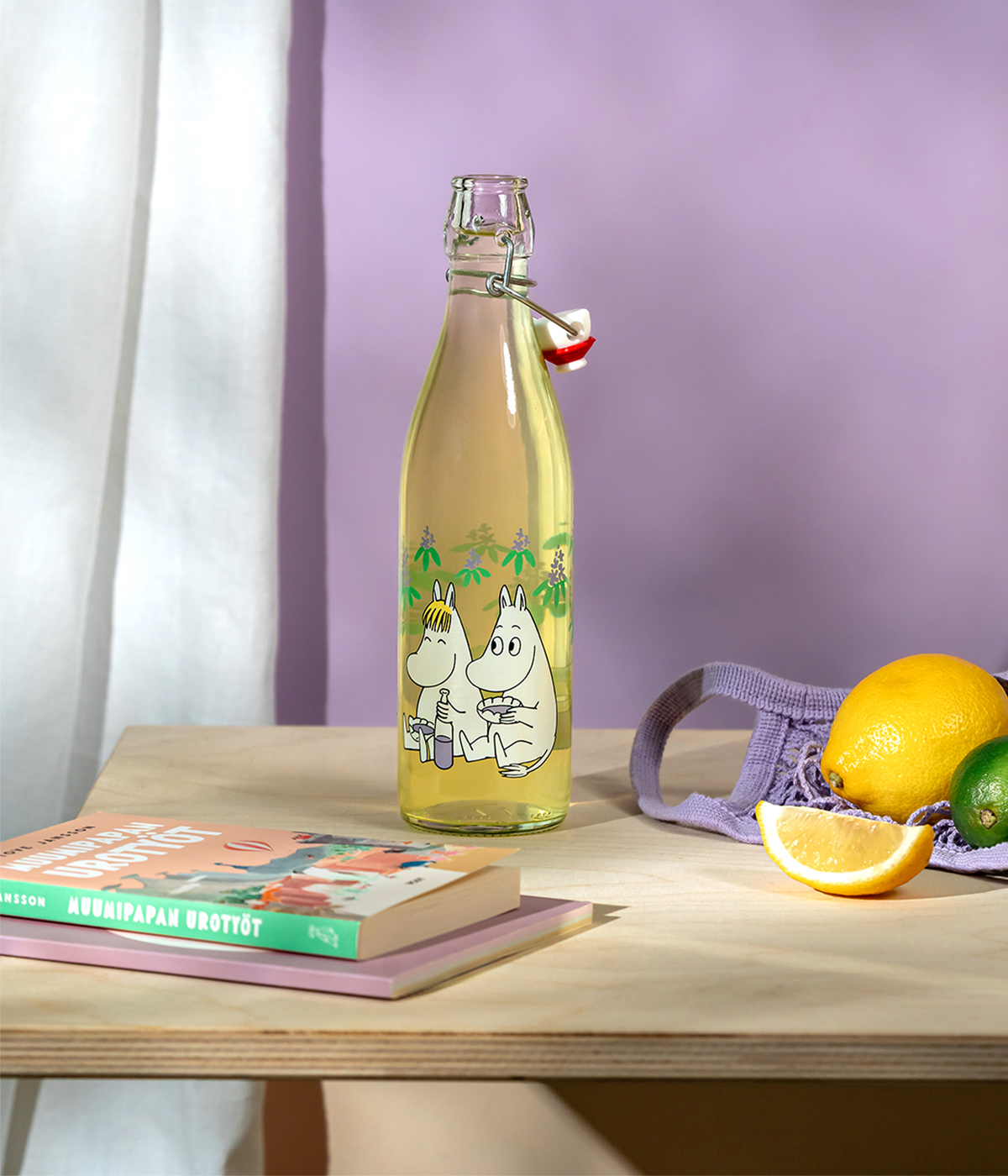 Mumin glasflaska 0,5 L - Elderberries - 4