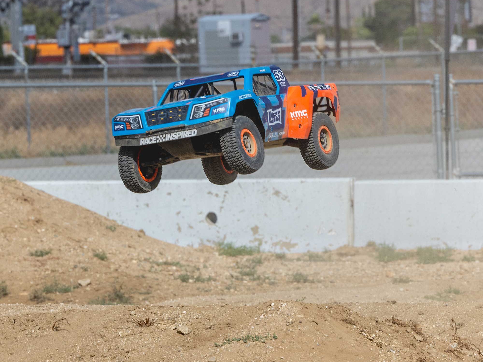 Losi 1/5 5IVE-TE 3.0 Electric 4WD Desert Truck RTR - 44