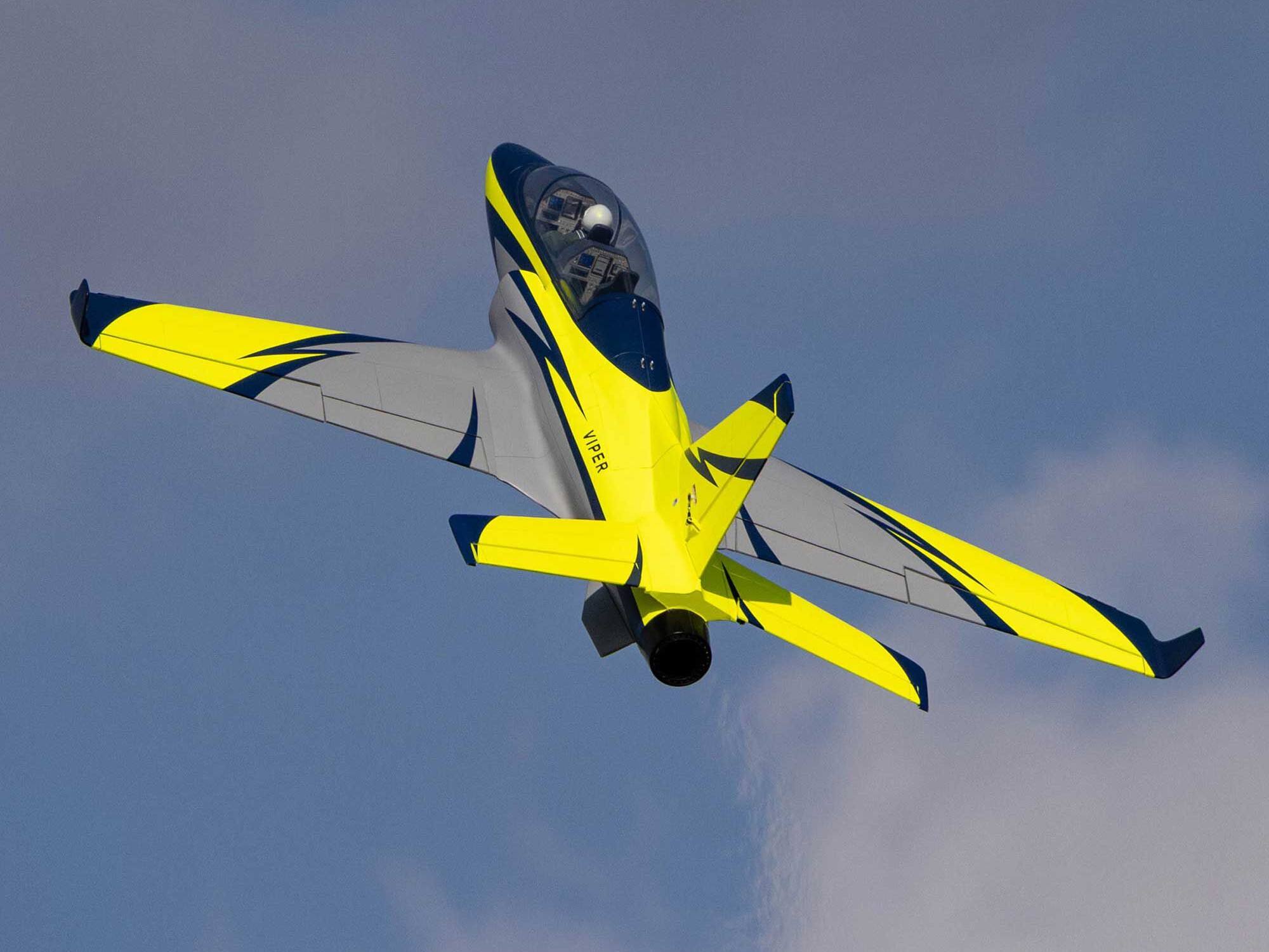 Hangar 9 Viper 100N Turbine Jet ARF - 32
