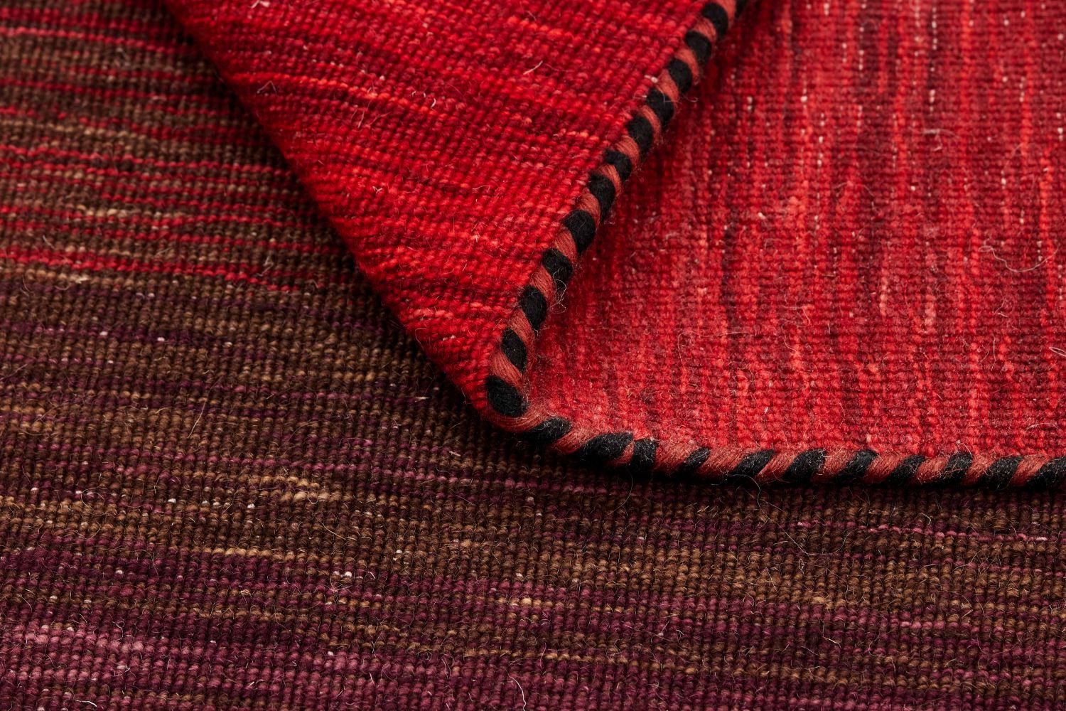 Panorama Kelim Gångmatta Black Red - 3