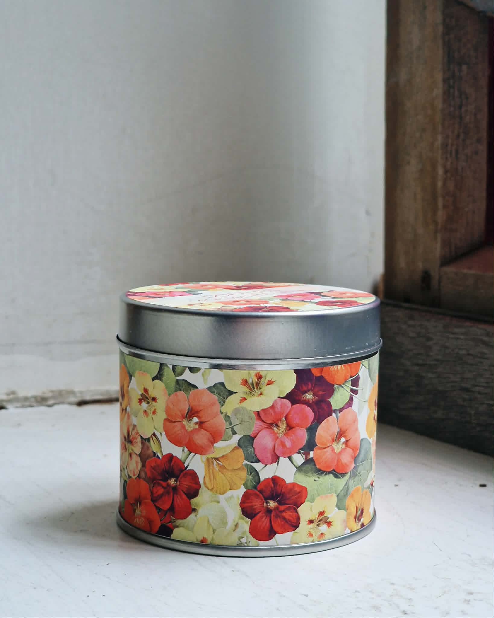 Scented candle "Krasse" - Beautiful things