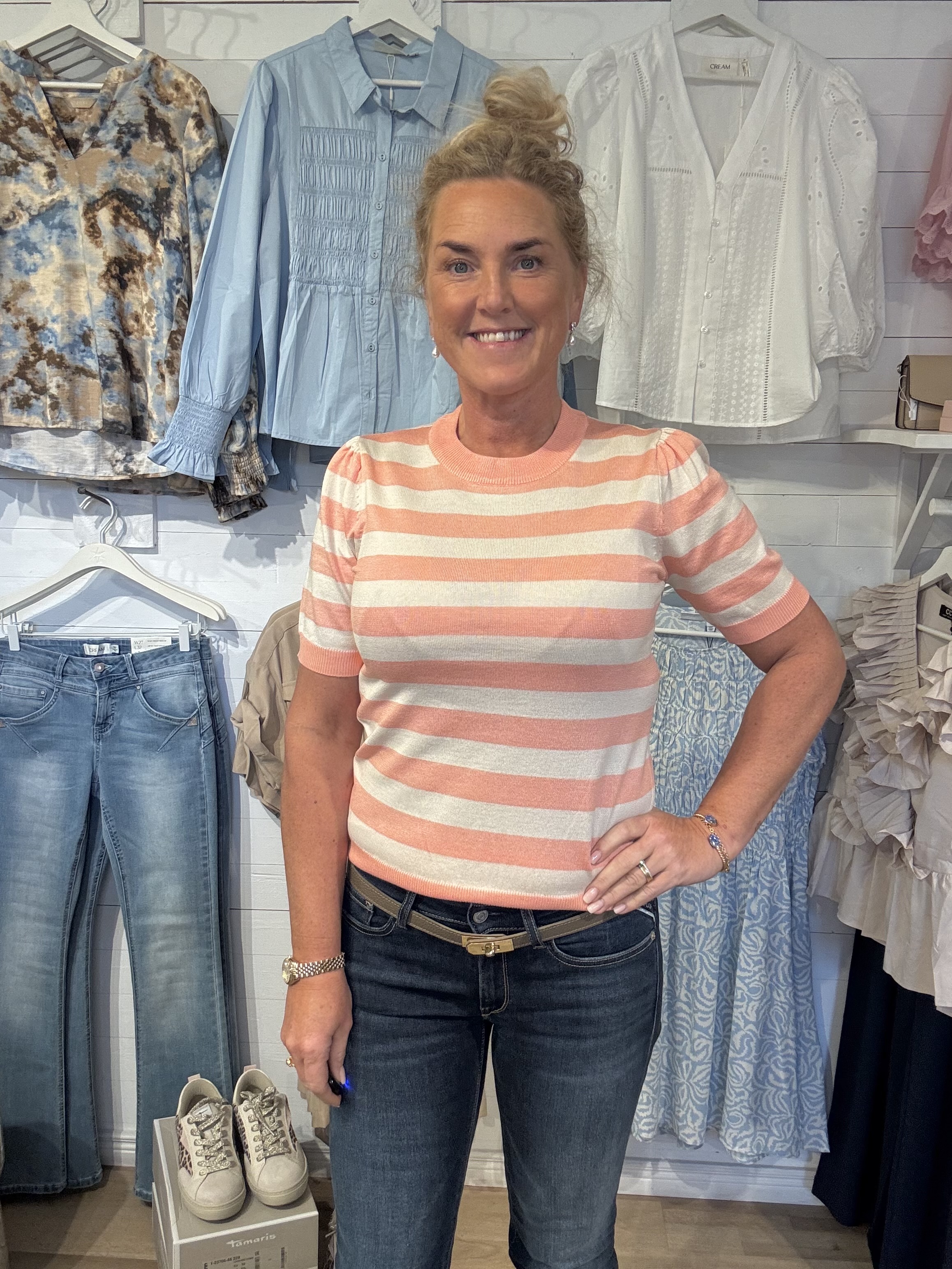 Saint Tropez Mila Block Stripe Pullover SS  Blooming Ivory Block Stripe